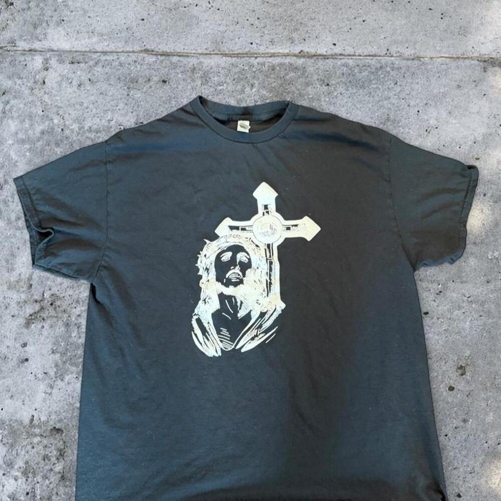 Jesus Cross Graphic Tee β Menβs XL